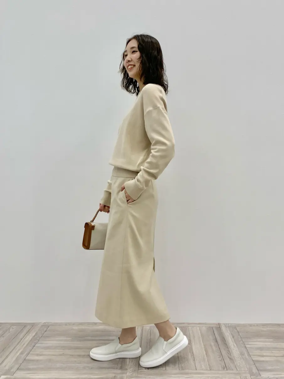 23区 秋葉 コーディネート画像