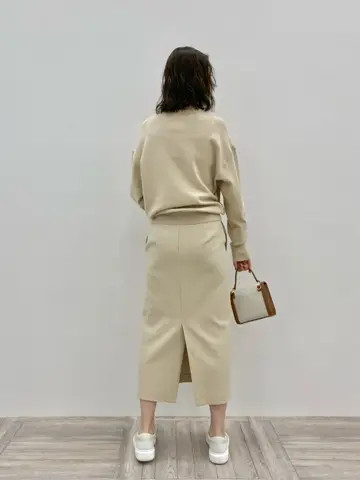 23区 秋葉 コーディネート画像