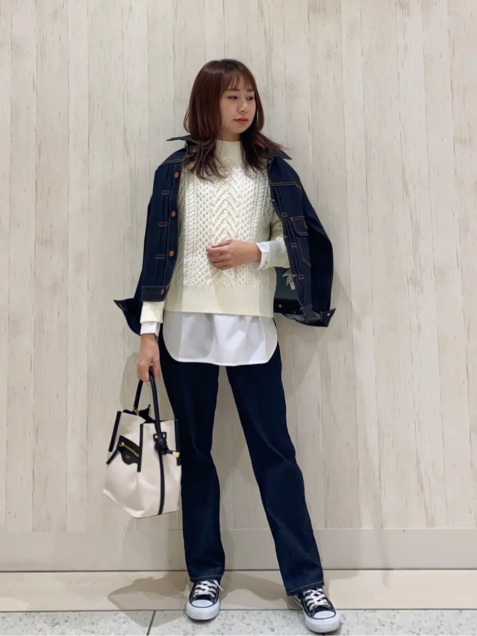 23区 Kanako コーディネート画像