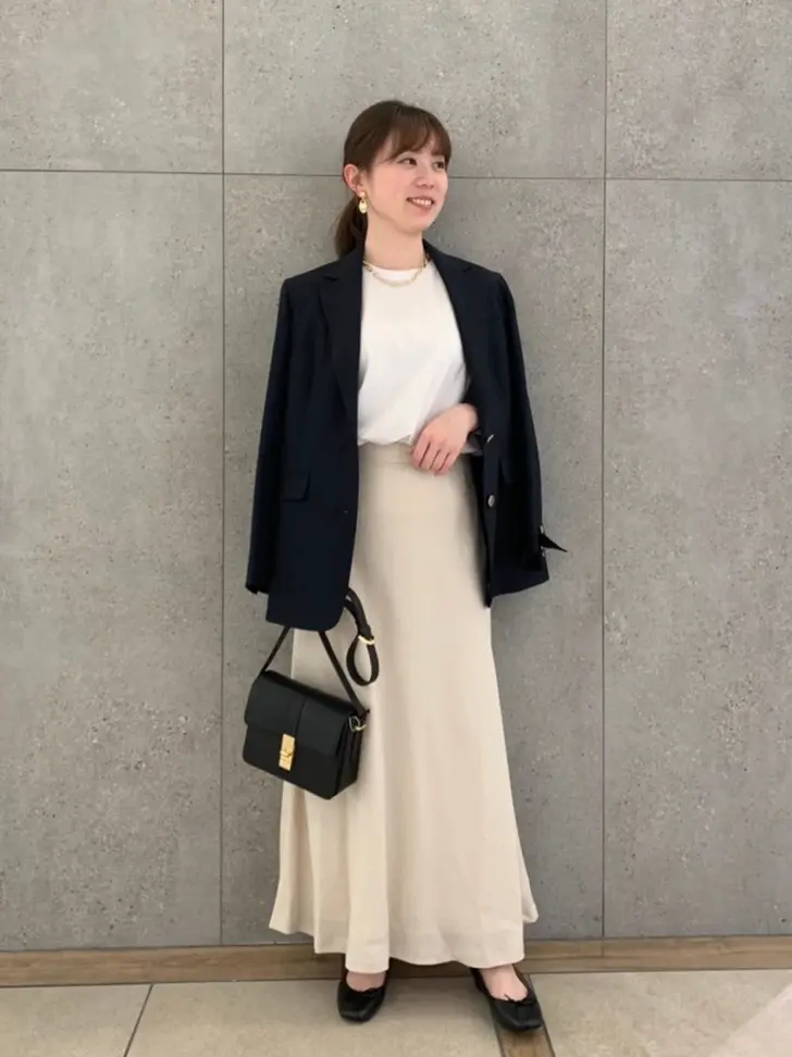 23区 善家 コーディネート画像