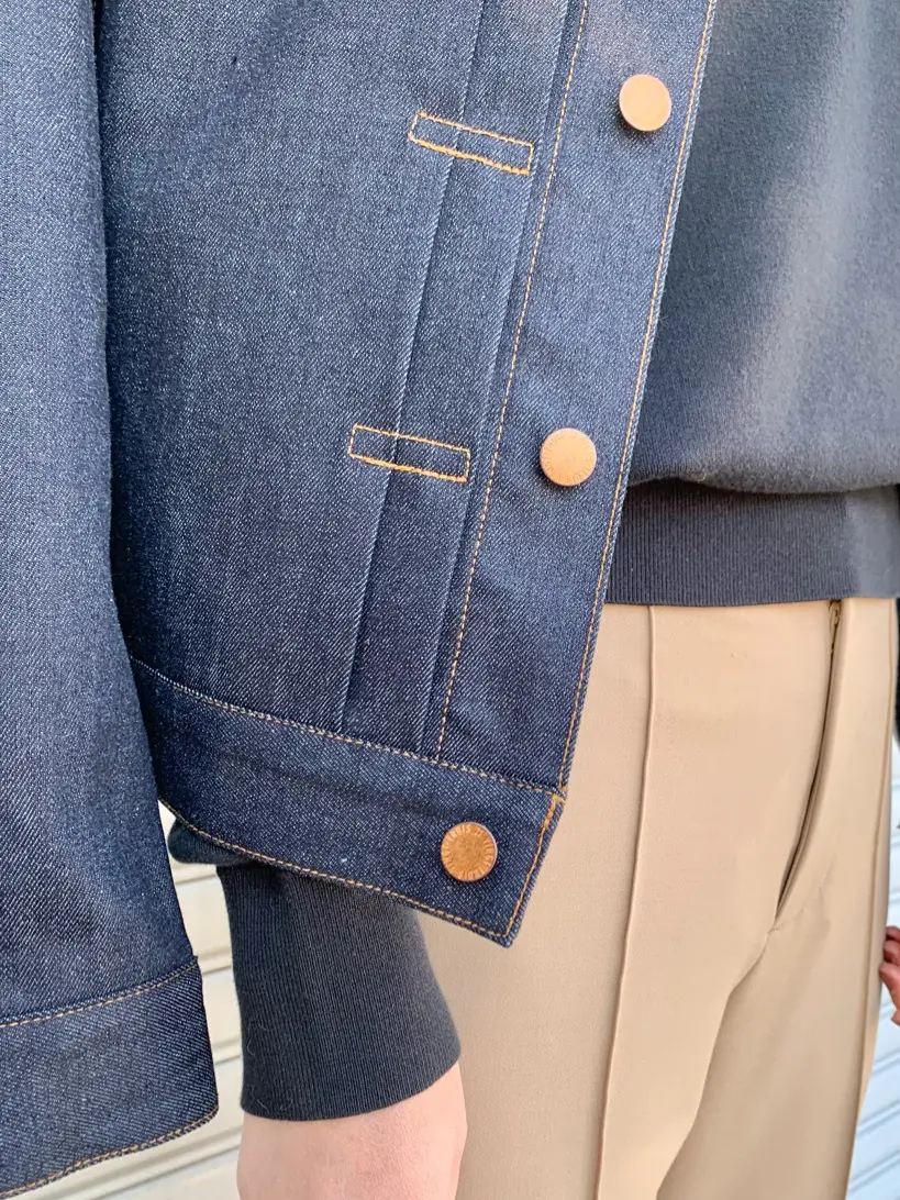 23区 秋葉 コーディネート画像