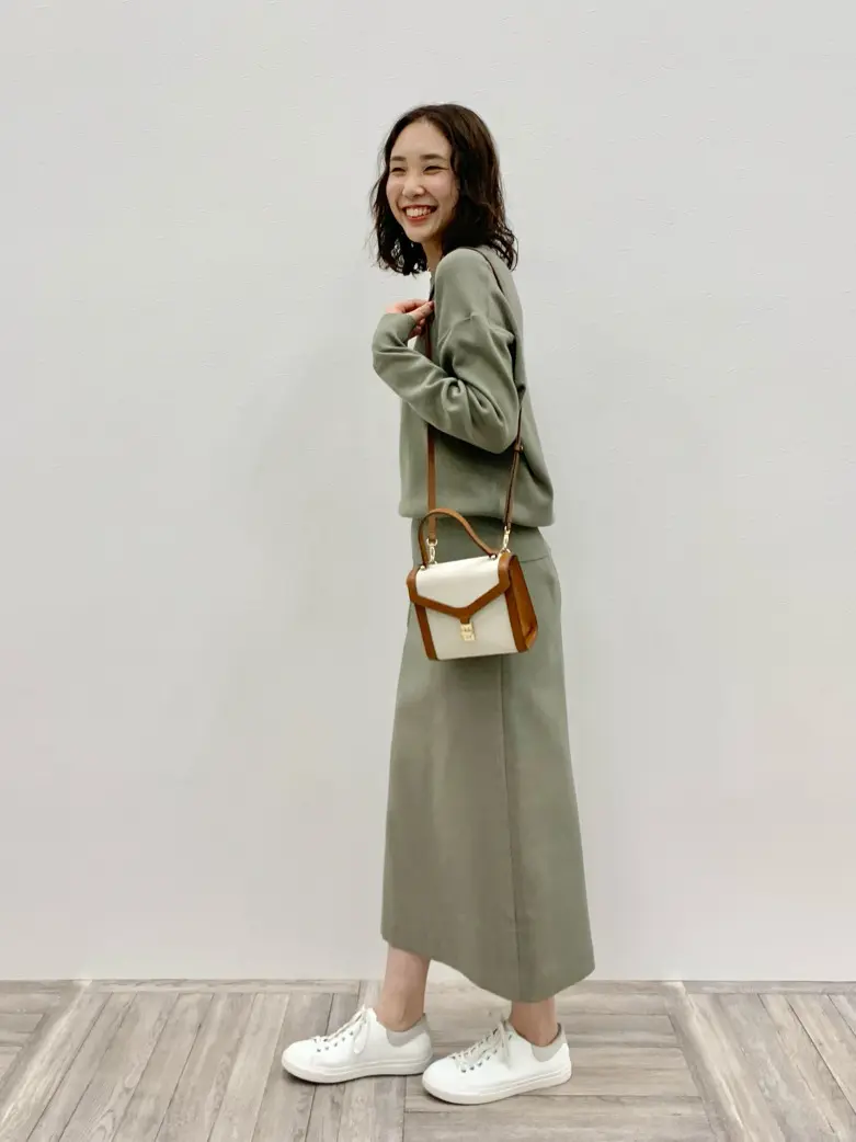 23区 秋葉 コーディネート画像