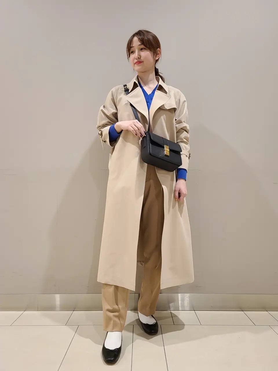  スタッフ. コーディネート画像