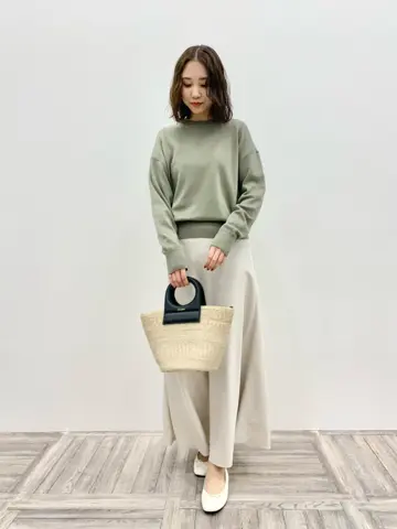 23区 秋葉 コーディネート画像