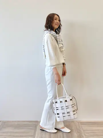 23区 秋葉 コーディネート画像