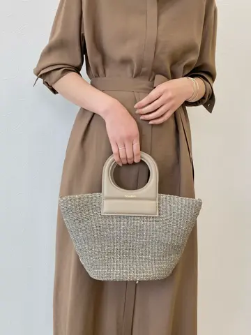 23区 秋葉 コーディネート画像