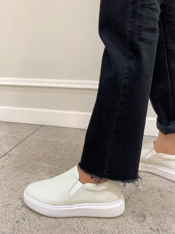 23区 佐藤 コーディネート画像