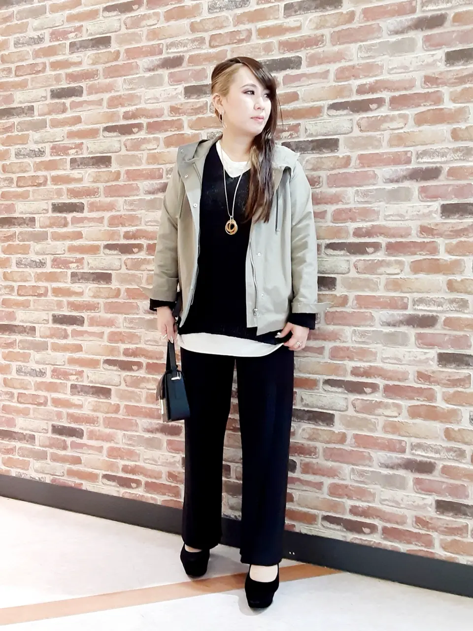  スタッフ コーディネート画像