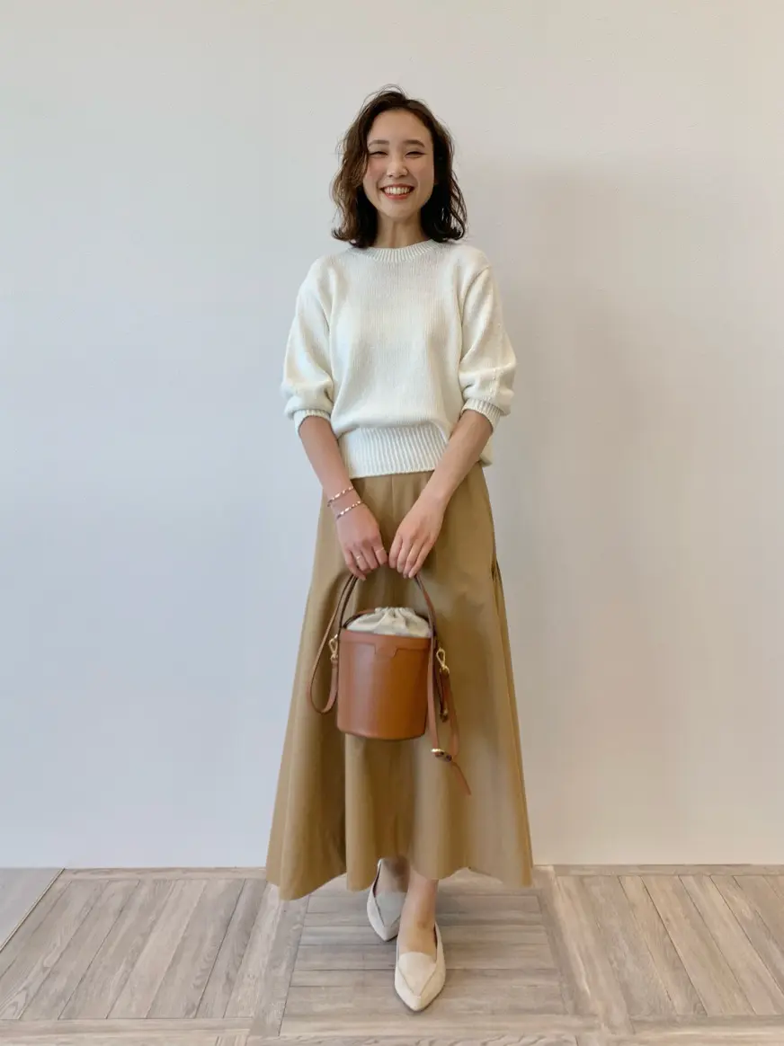  秋葉 コーディネート画像