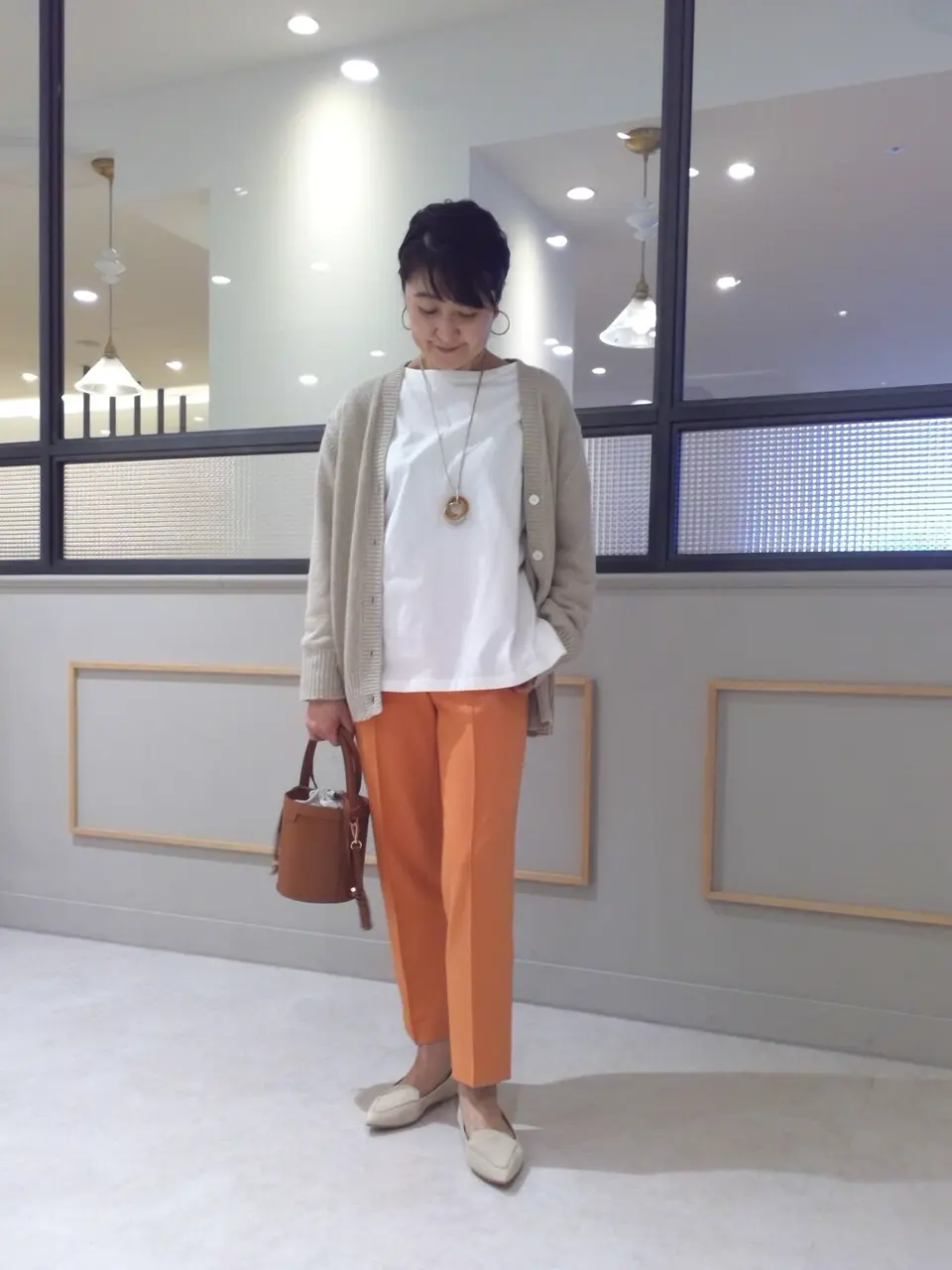  新保 コーディネート画像