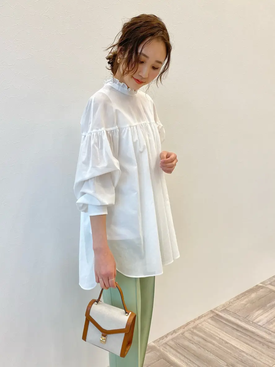 23区 秋葉 コーディネート画像