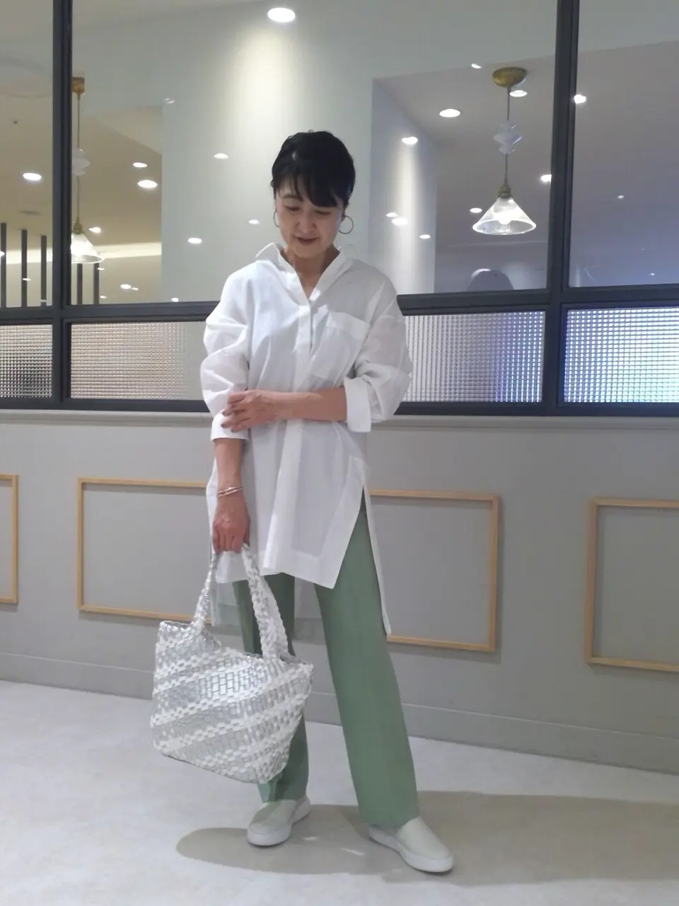  新保 コーディネート画像