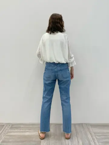 23区 秋葉 コーディネート画像