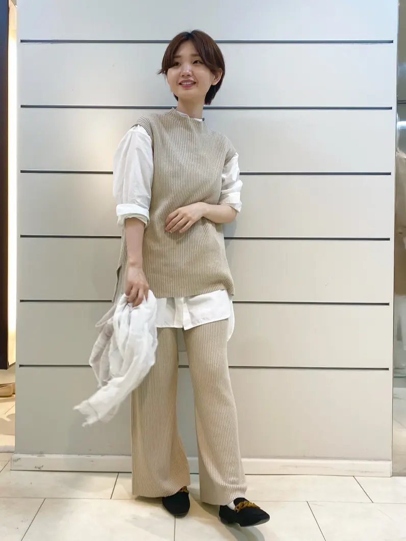  スタッフ コーディネート画像