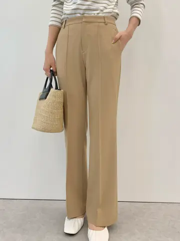 23区 秋葉 コーディネート画像