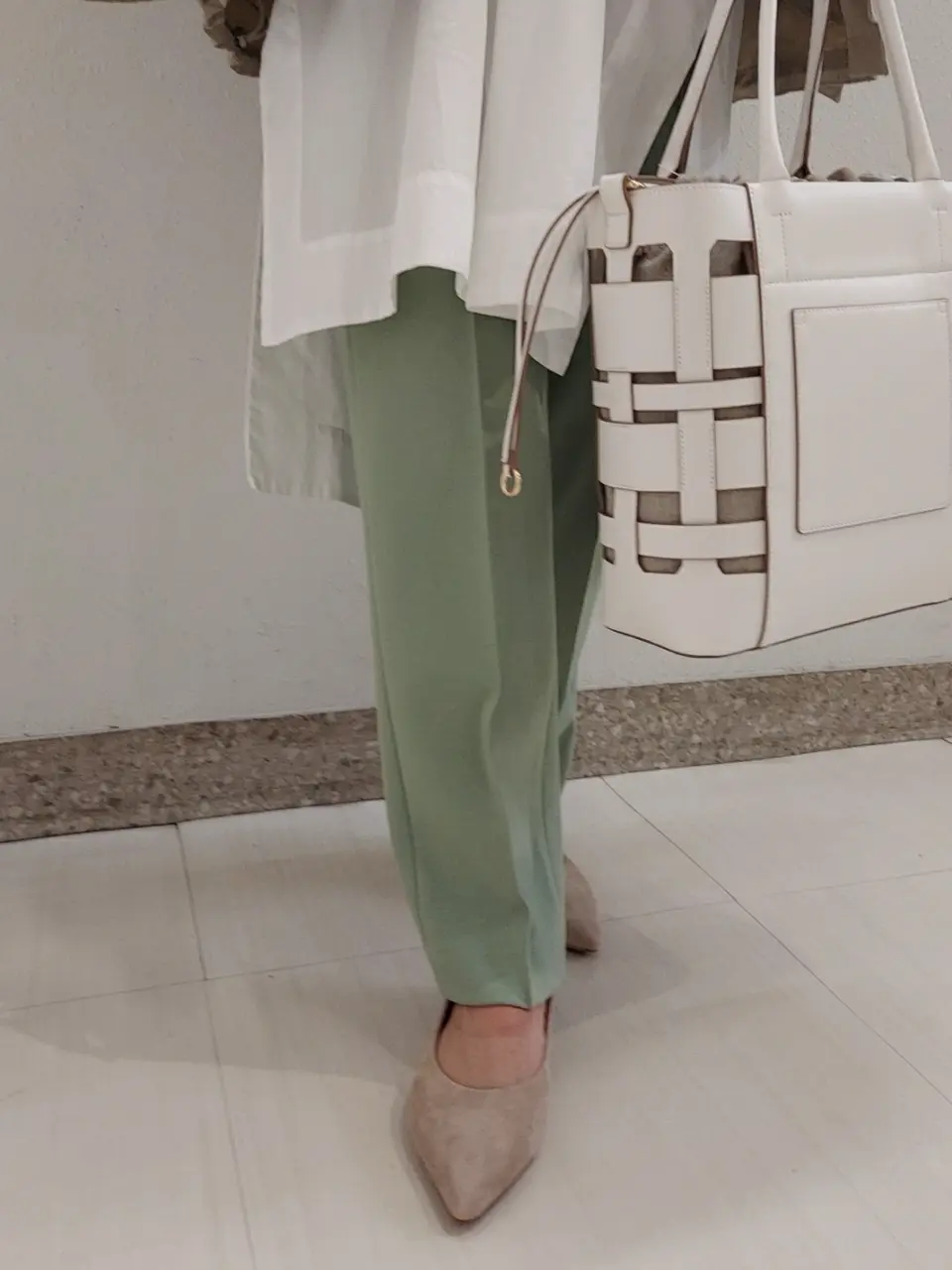 23区 阿多 コーディネート画像