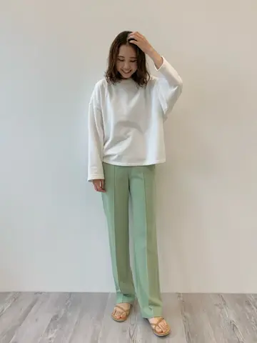 23区 秋葉 コーディネート画像