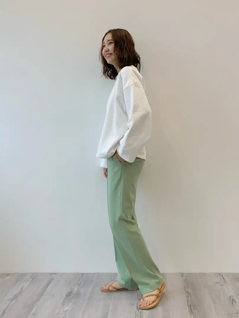 23区 秋葉 コーディネート画像