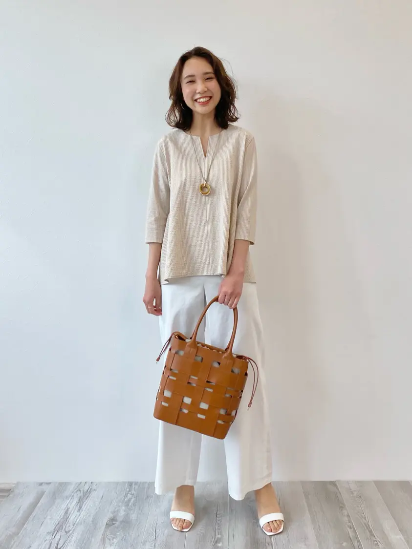  秋葉 コーディネート画像