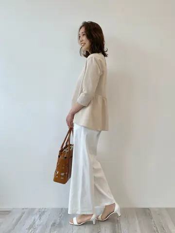 23区 秋葉 コーディネート画像