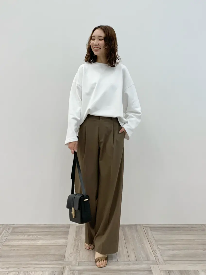 23区 秋葉 コーディネート画像