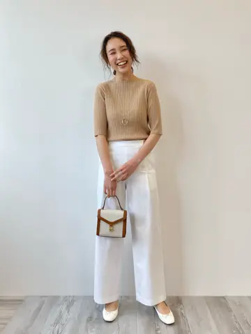 23区 秋葉 コーディネート画像