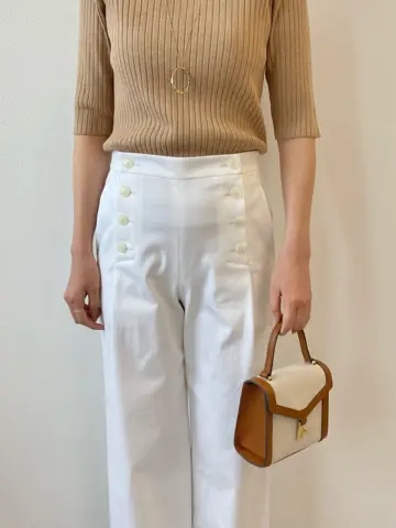 23区 秋葉 コーディネート画像