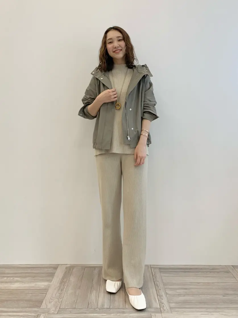  秋葉 コーディネート画像