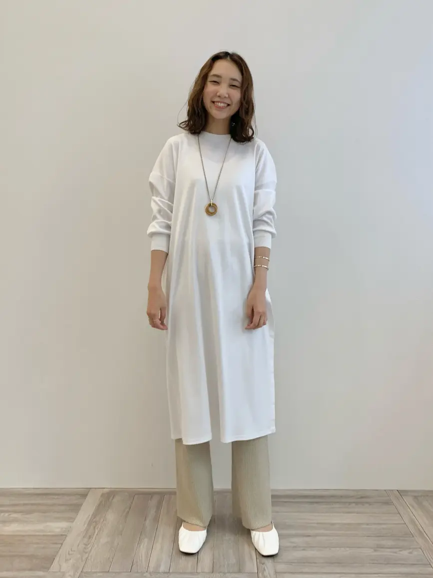  秋葉 コーディネート画像