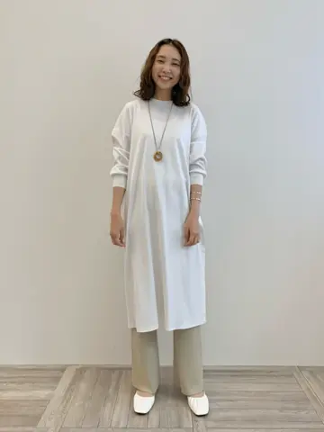 23区 秋葉 コーディネート画像