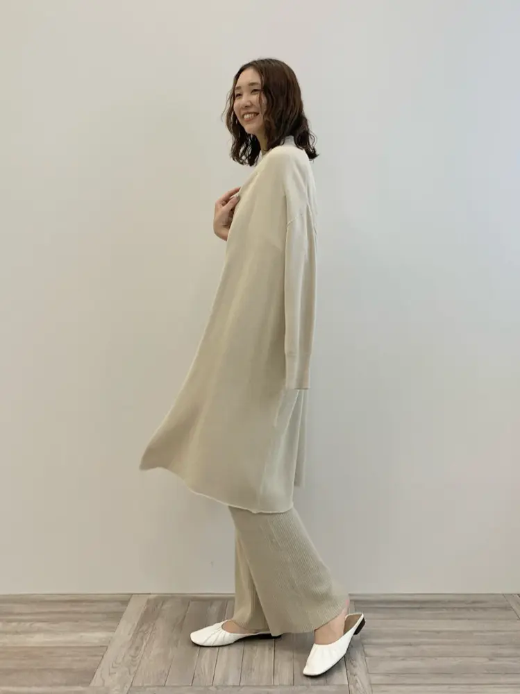 23区 秋葉 コーディネート画像