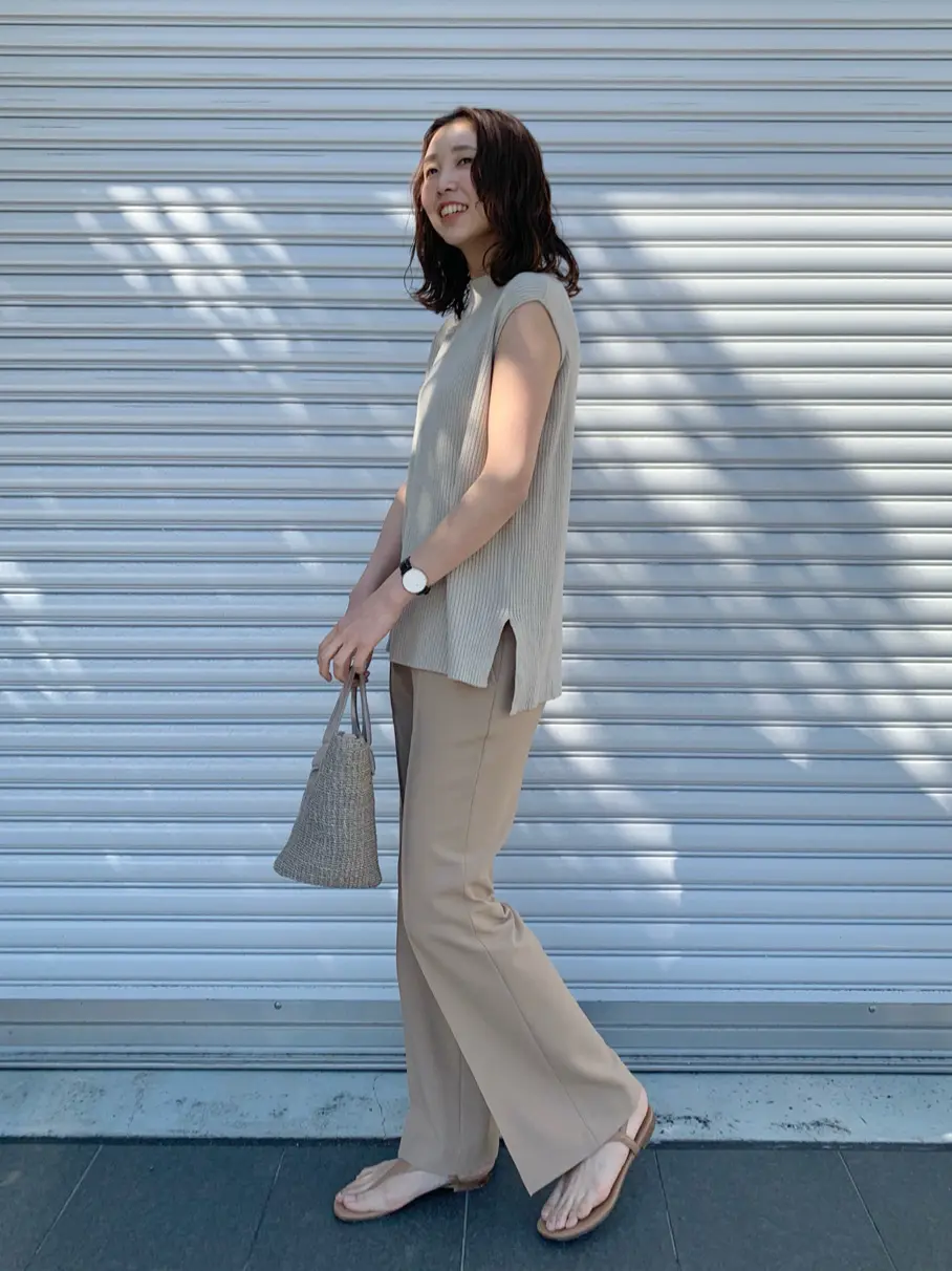 23区 秋葉 コーディネート画像