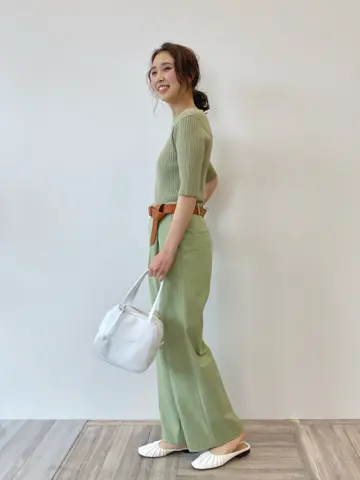 23区 秋葉 コーディネート画像