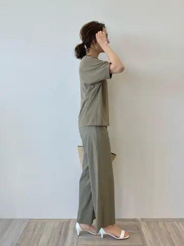 23区 秋葉 コーディネート画像