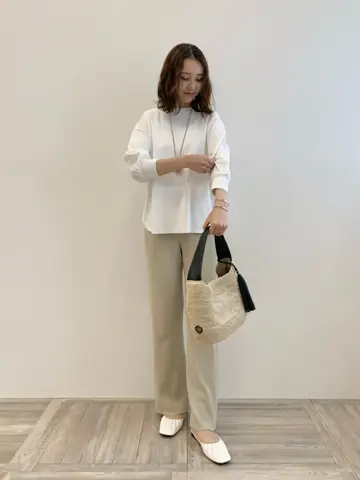 23区 秋葉 コーディネート画像