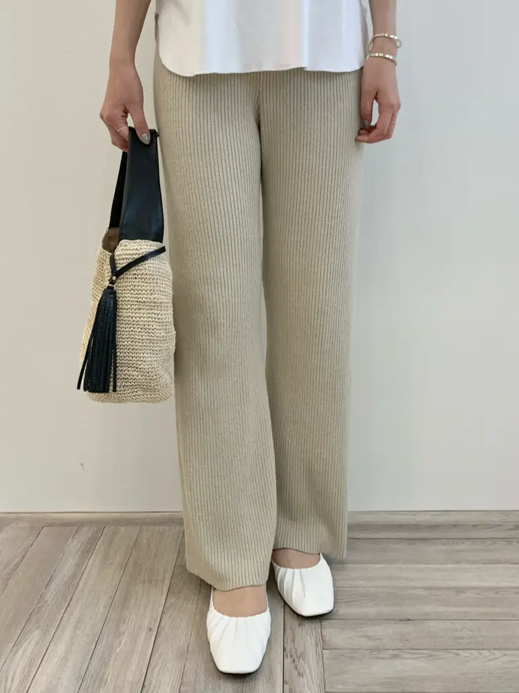 23区 秋葉 コーディネート画像