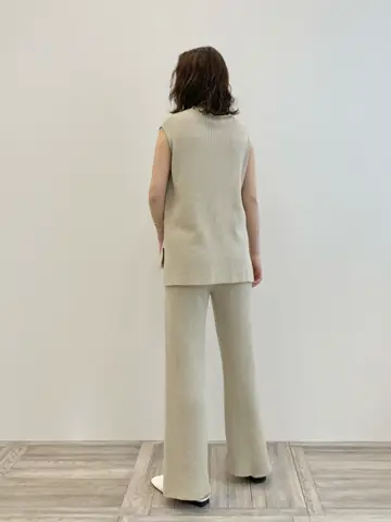 23区 秋葉 コーディネート画像