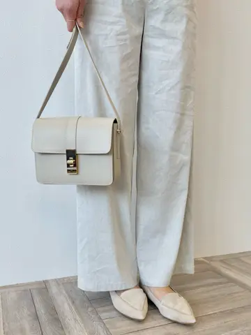 23区 秋葉 コーディネート画像