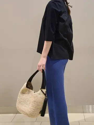 23区 スタッフ. コーディネート画像