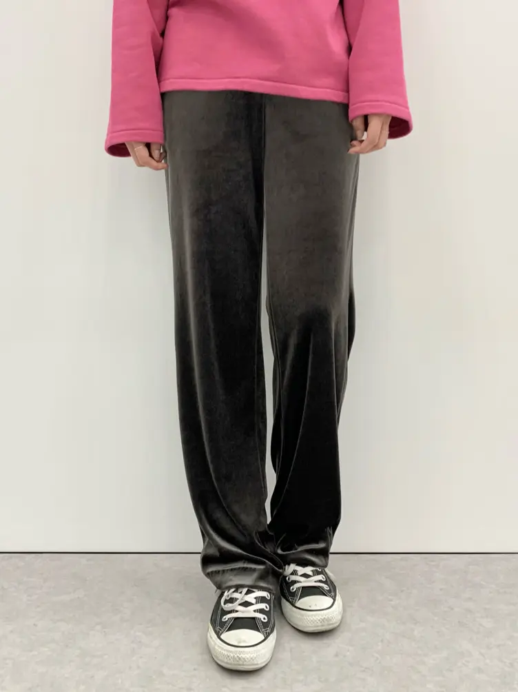 23区 秋葉 コーディネート画像