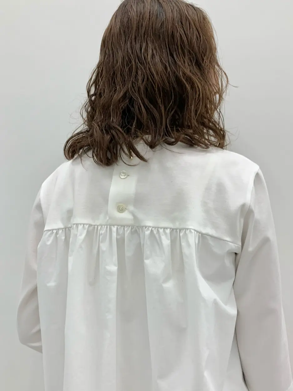 23区 秋葉 コーディネート画像