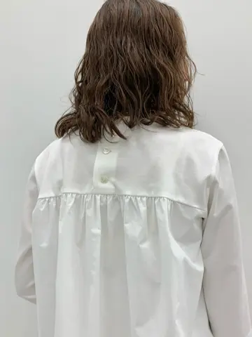 23区 秋葉 コーディネート画像