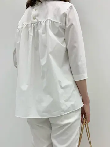 23区 秋葉 コーディネート画像