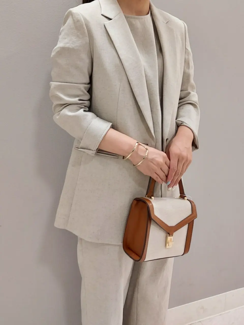 23区 阿多 コーディネート画像