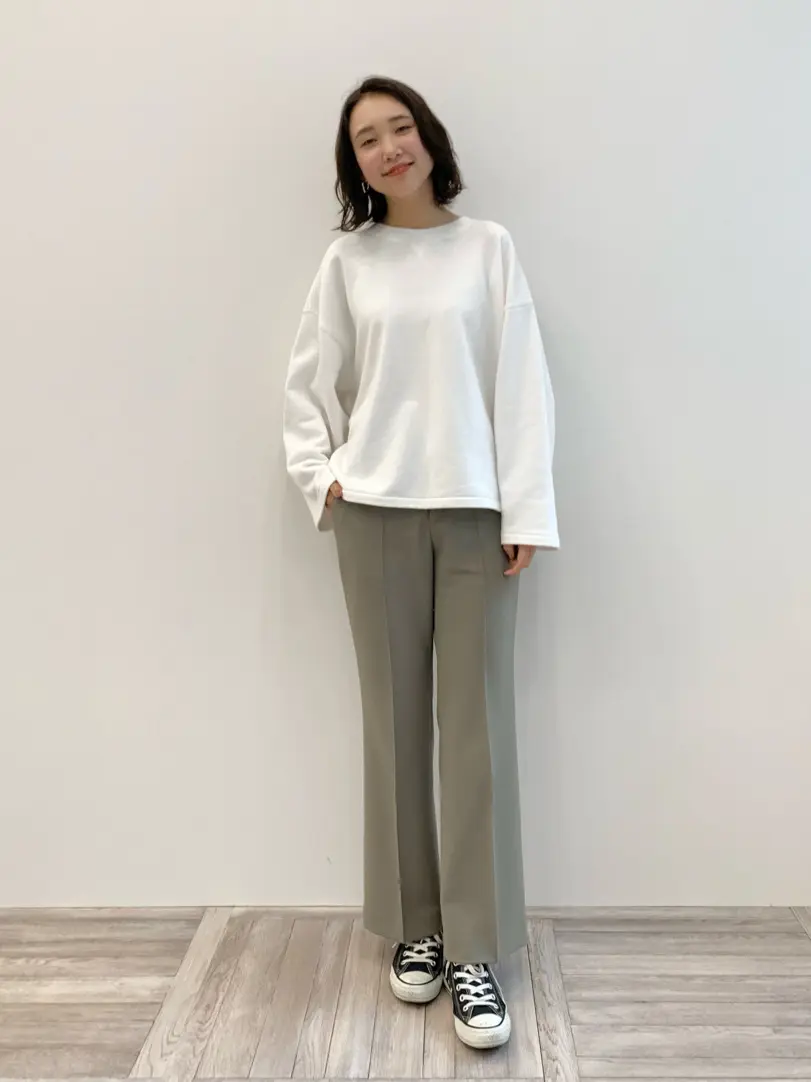  秋葉 コーディネート画像