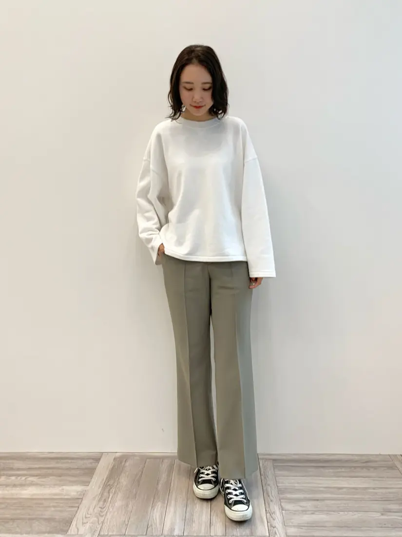 23区 秋葉 コーディネート画像