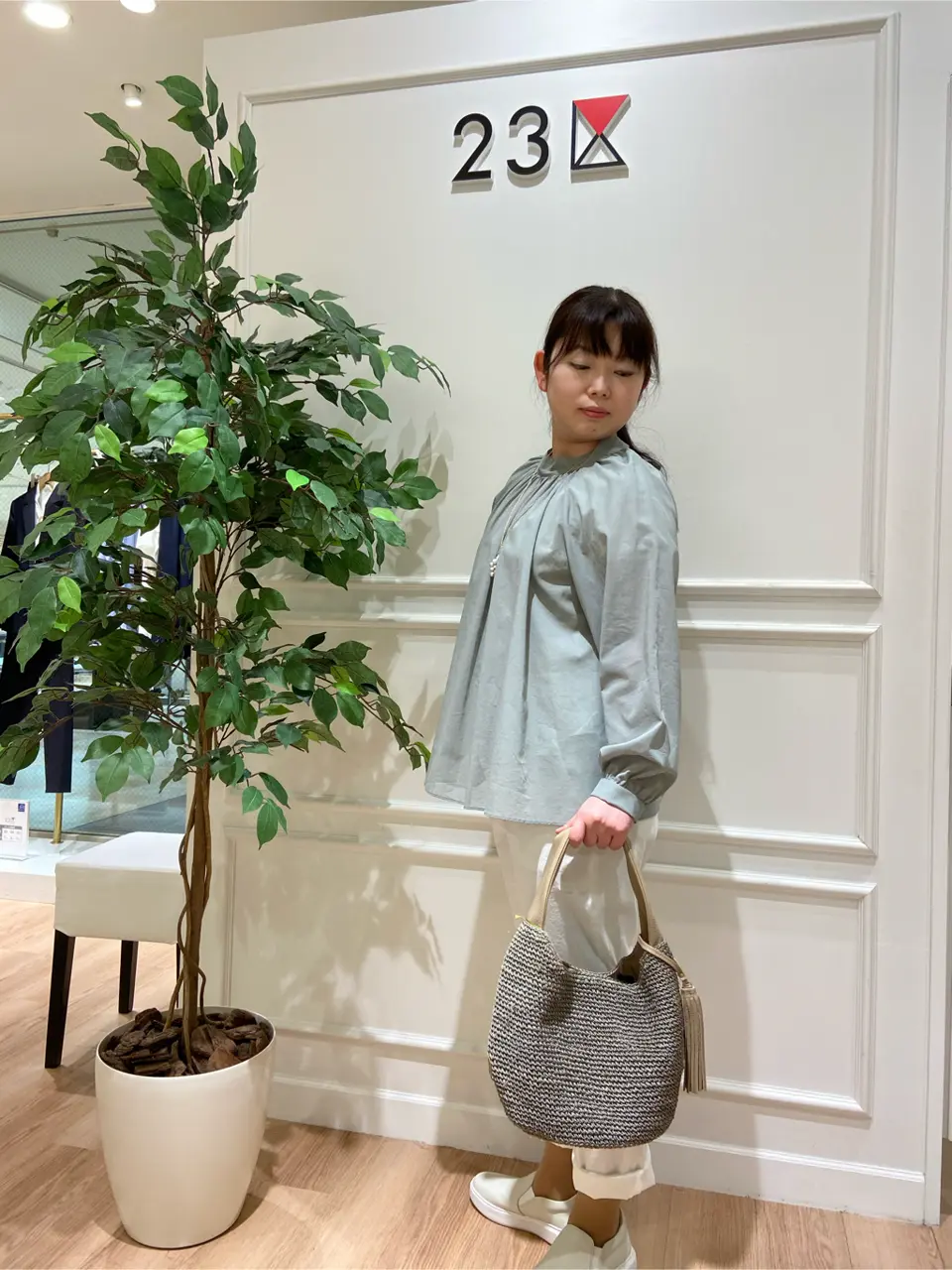  スタッフ コーディネート画像