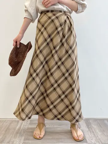 23区 秋葉 コーディネート画像