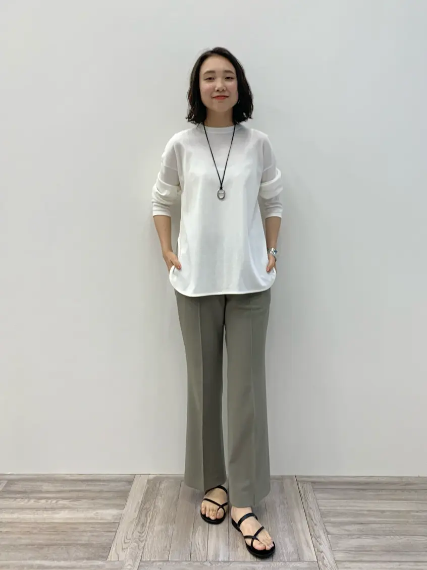  秋葉 コーディネート画像