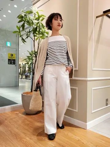 23区 伊藤 コーディネート画像